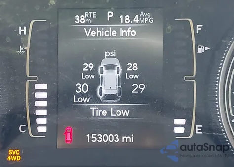 2019 Jeep Cherokee Latitude 4X4 z USA, uszkodzony, nr VIN 1C4PJMCX9KD104946